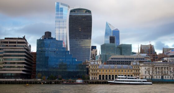 Best UK Bank Accounts for Newcomers with No Credit History