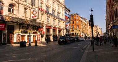 London Bus Drivers Secure Air Conditioning After Strike Threat